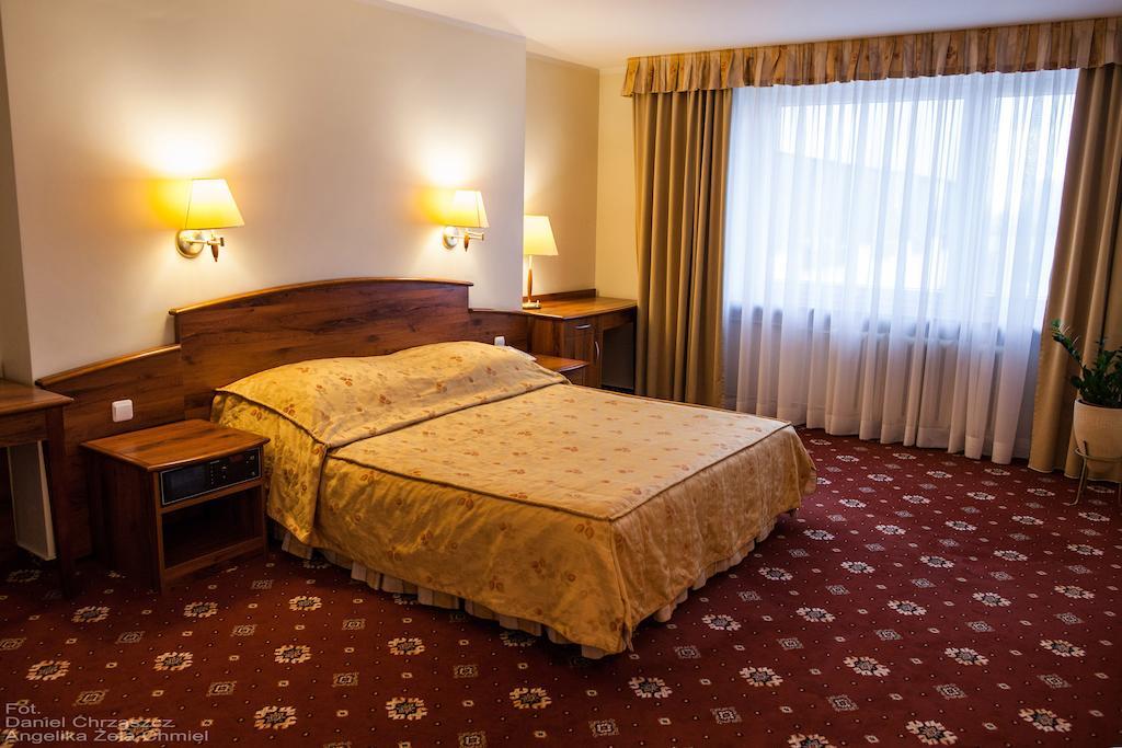 Hotel Prezydencki 3-Star Rzeszów Camera foto