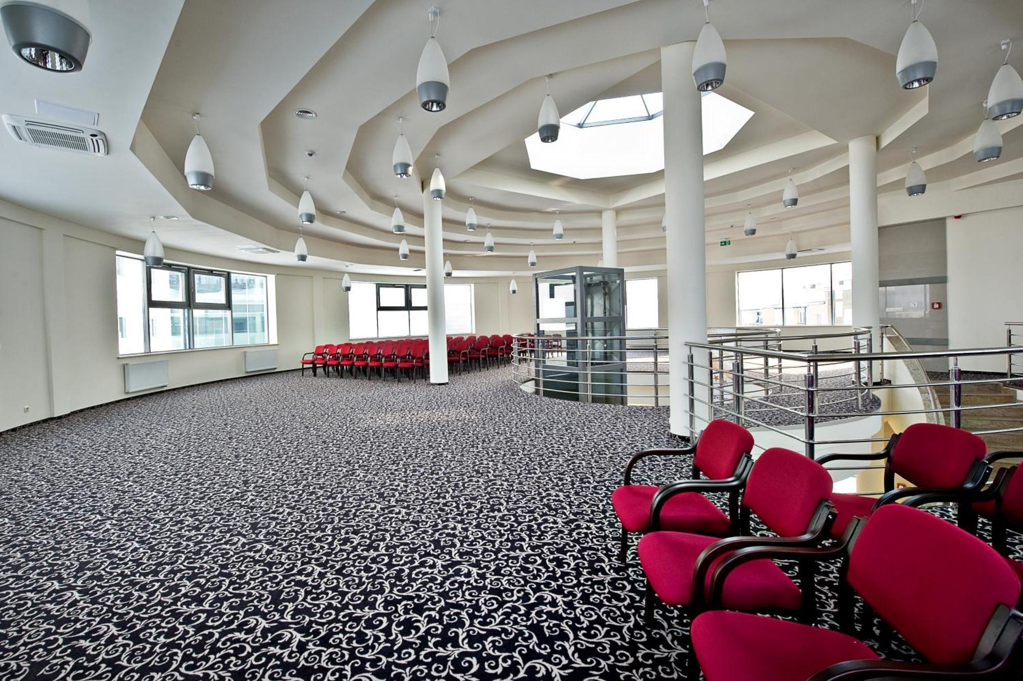 Hotel Prezydencki 3-Star Rzeszów Esterno foto